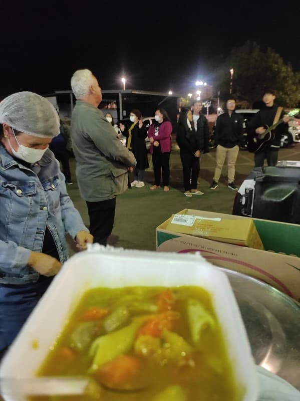 Distribuição de sopa